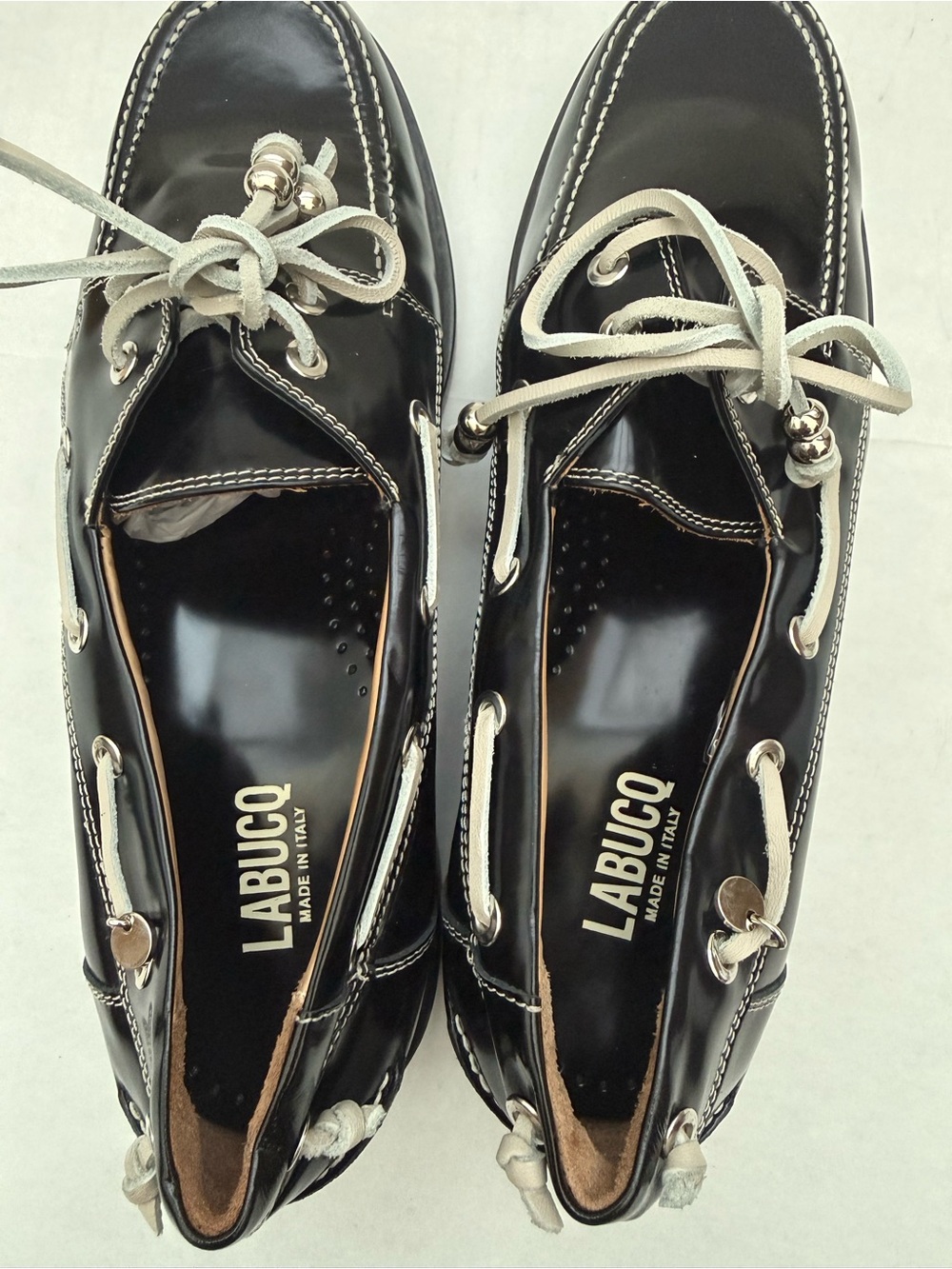 Labucq Black Leather Boat Loafer with White Laces Size 42 or 10.5 - Picture 12 of 13